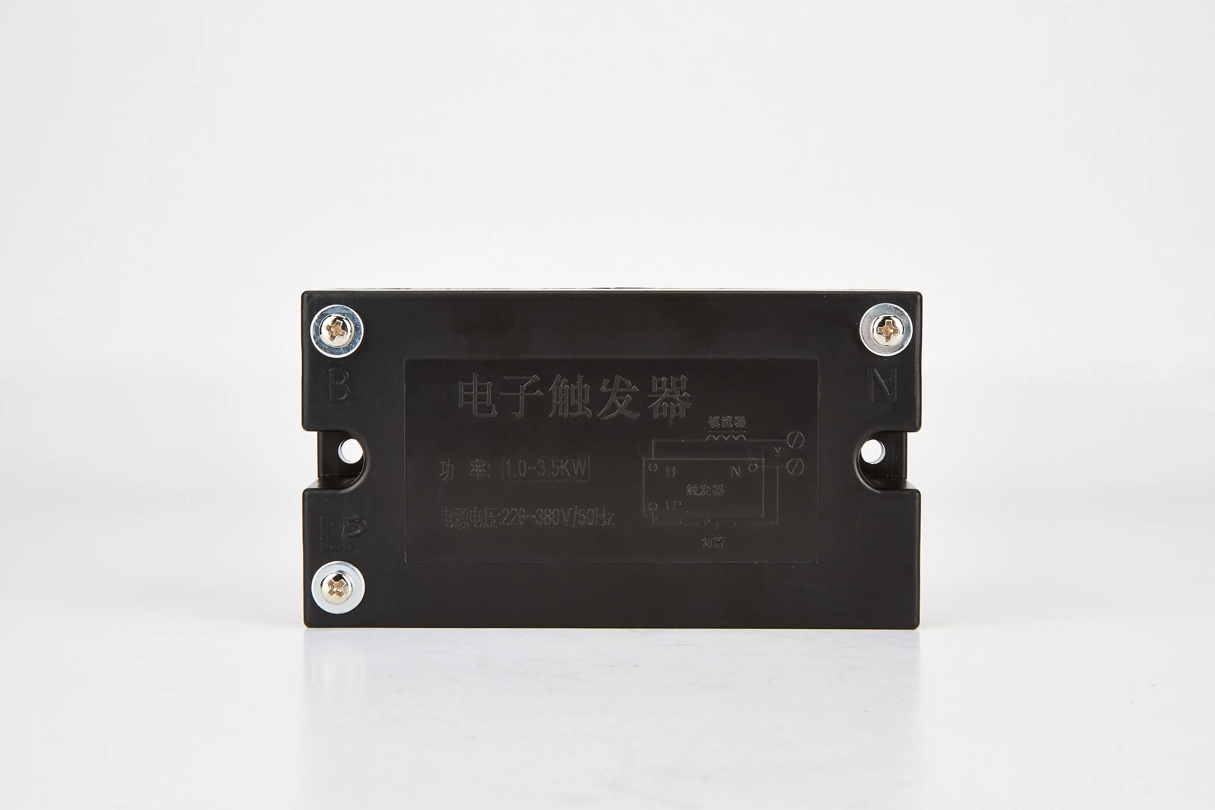 探尋UV光源器材制造商的奧秘：品牌、性?xún)r(jià)比與靠譜之選